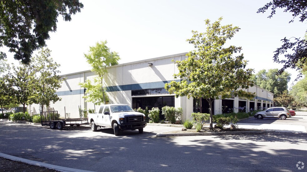 More Photos Of 202 Val Dervin Pky, Stockton Warehouse For Lease