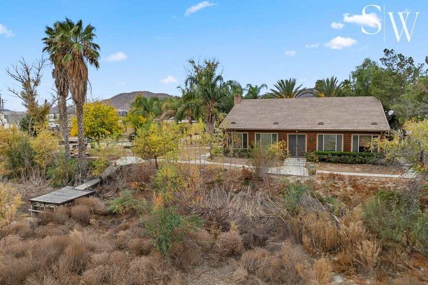 More Photos Of 805 N Sanderson Ave, San Jacinto Specialty For Sale