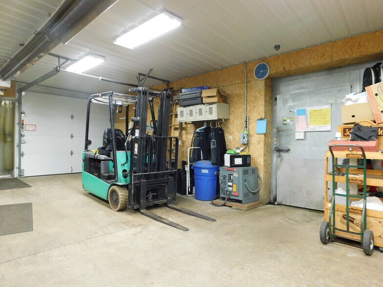 More Photos Of 116 E Rochester St, Akron Freestanding For Sale