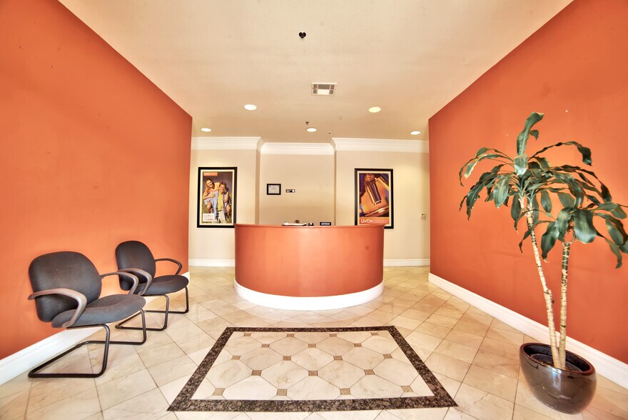 More Photos Of 2534 Anthem Village Dr, Henderson Medical For Sale