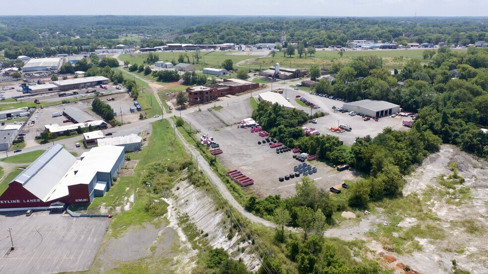 More Photos Of 0 Frosty Morn Drive, Clarksville Land For Lease