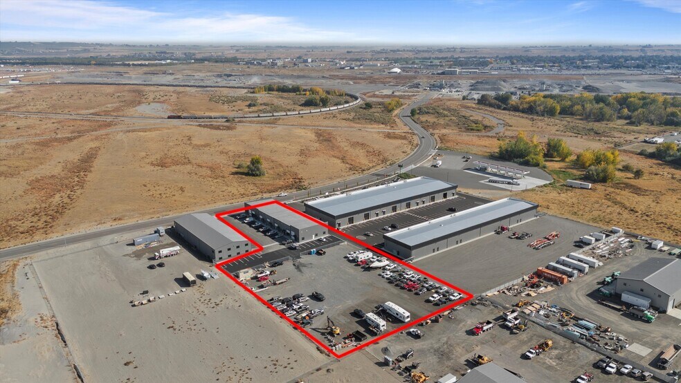 More Photos Of 2517 Logan St, Richland Service For Sale