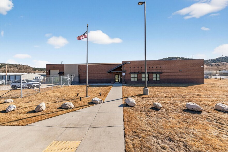 Primary Photo Of 1516 Fountain Plaza Dr, Rapid City Office For Sale