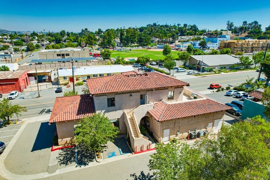 More Photos Of 343 E Alvarado St, Fallbrook Freestanding For Sale