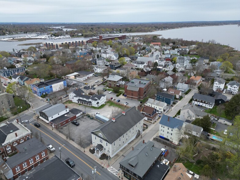 More Photos Of 28 Market St, Warren Theater Concert Hall For Lease