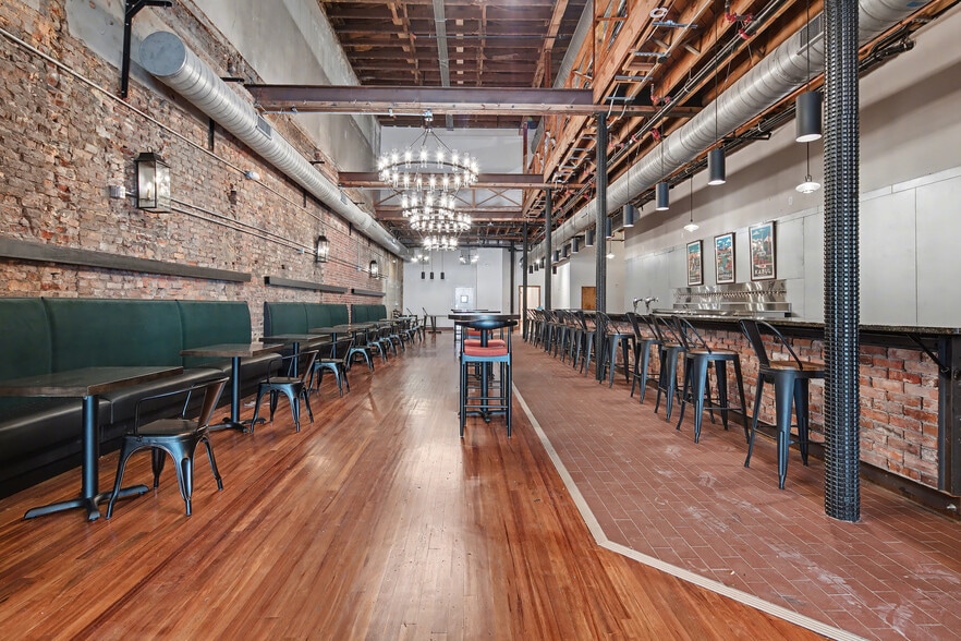 More Photos Of 123-125 Hay St, Fayetteville Storefront For Sale