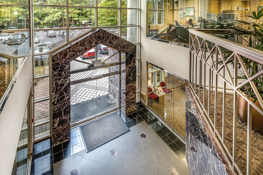 More Photos Of 3000 Corporate Center Dr, Morrow Office For Lease