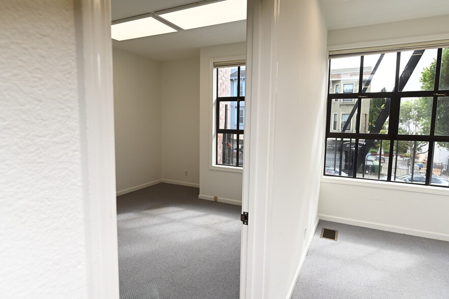 More Photos Of 1122 Clement St, San Francisco Storefront Retail Office For Lease