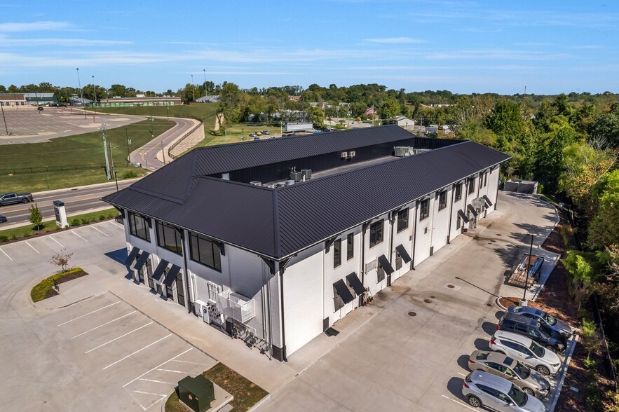 More Photos Of 12800 Lebanon Road, Mount Juliet Storefront Retail Office For Lease