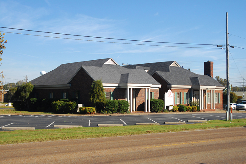 Primary Photo Of 316 E Harper St, Troy Medical For Sale