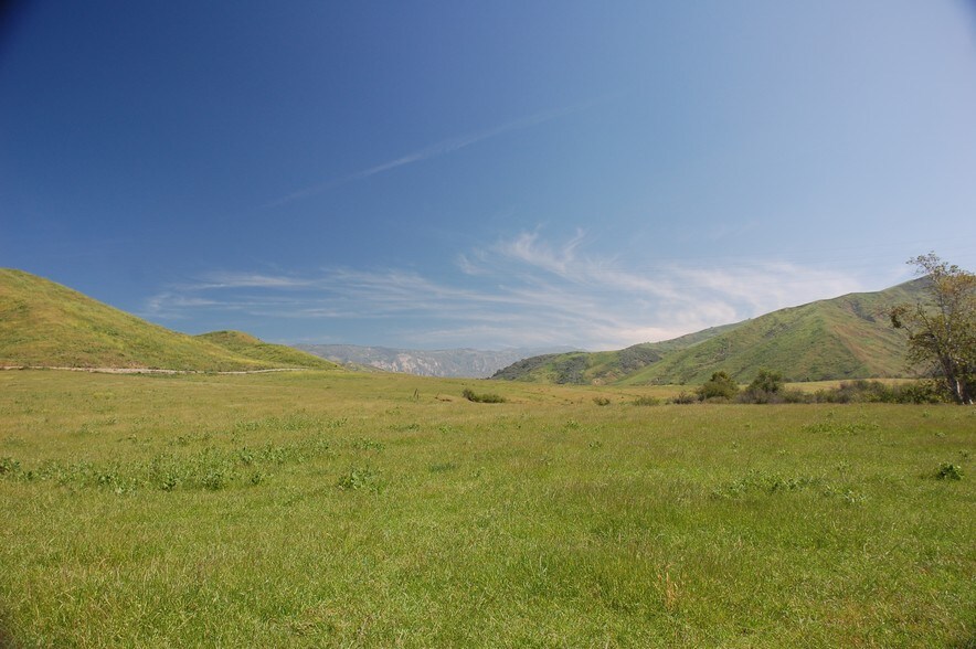 More Photos Of 0 Canada Larga Rd, Ventura Land For Sale