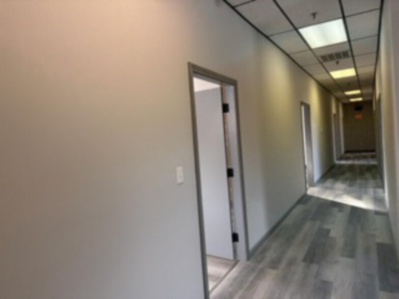 More Photos Of 60 Pine St, Methuen Light Manufacturing For Lease