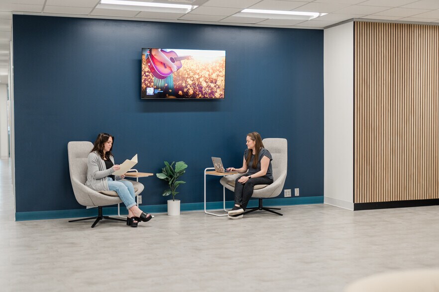 More Photos Of 4001 Technology Dr, Angleton Coworking Space