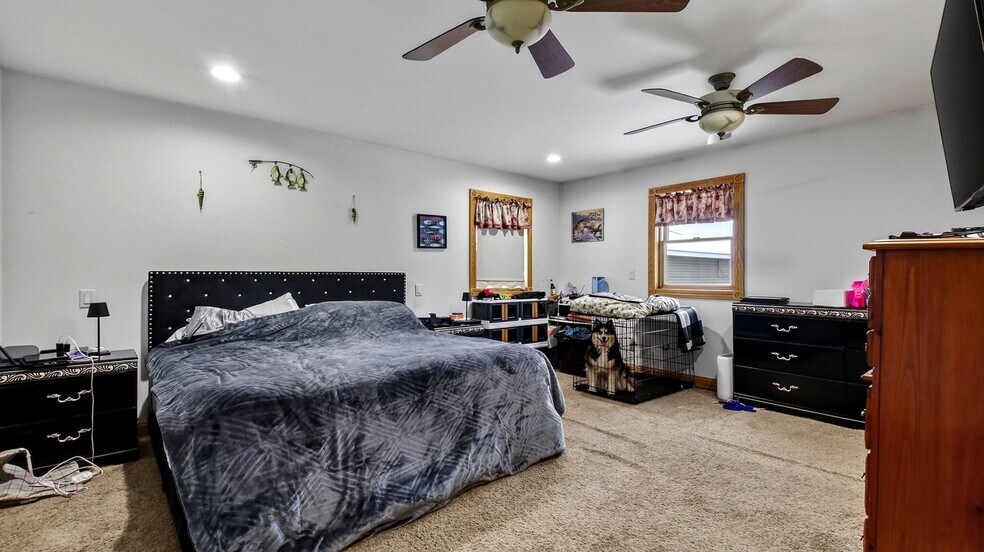 More Photos Of 1631 US Highway 8, Barron Auto Salvage Facility For Sale