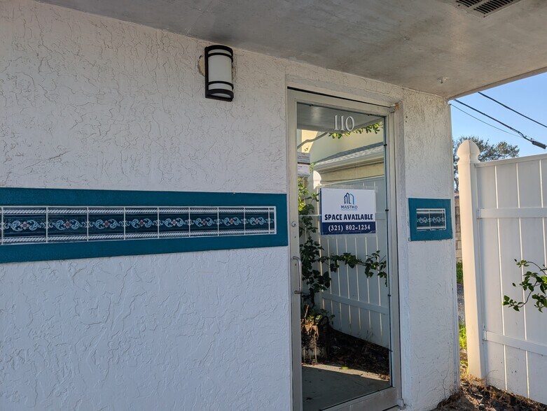 More Photos Of 599 Sherwood Ave, Satellite Beach General Retail For Lease