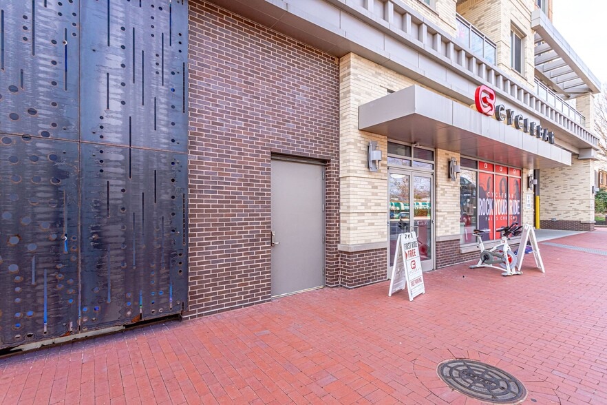More Photos Of 313 Park Ave, Falls Church Medical For Sale