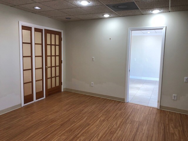 More Photos Of 3418 N Ocean Blvd, Fort Lauderdale Storefront Retail Office For Lease