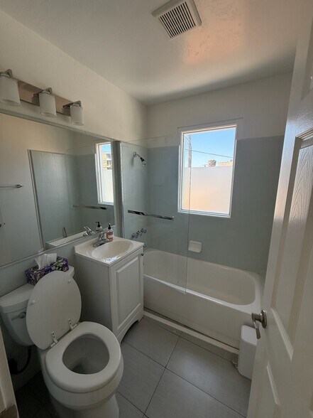 More Photos Of 7880 Exchange Pl, La Jolla Freestanding For Lease