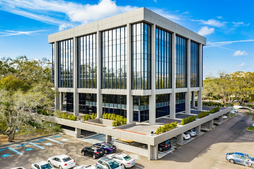 More Photos Of 19321 US Hwy 19 N, Clearwater Unknown For Sale