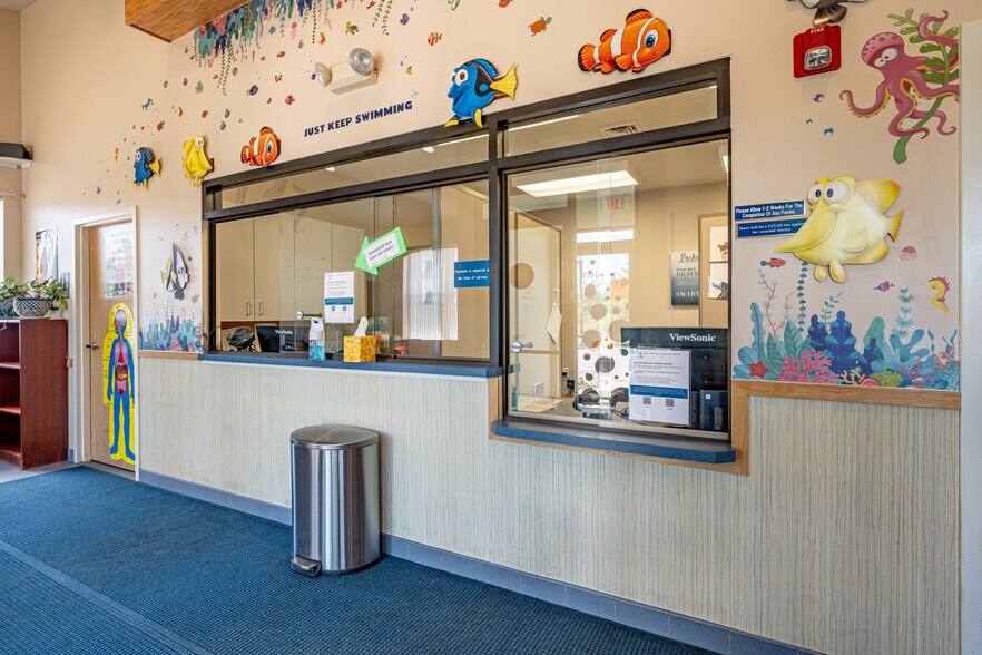 More Photos Of 353 Island Cottage Rd, Rochester Medical For Lease