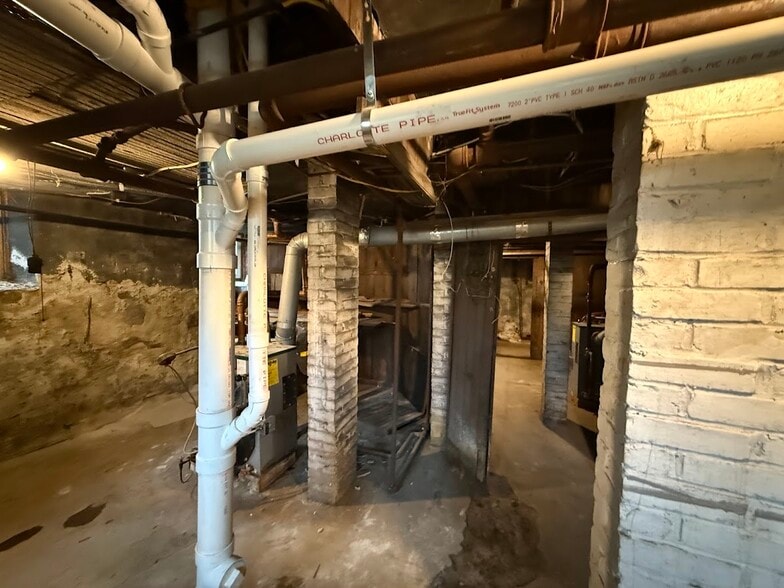 More Photos Of 341 Belmont St, Fall River Apartments For Sale