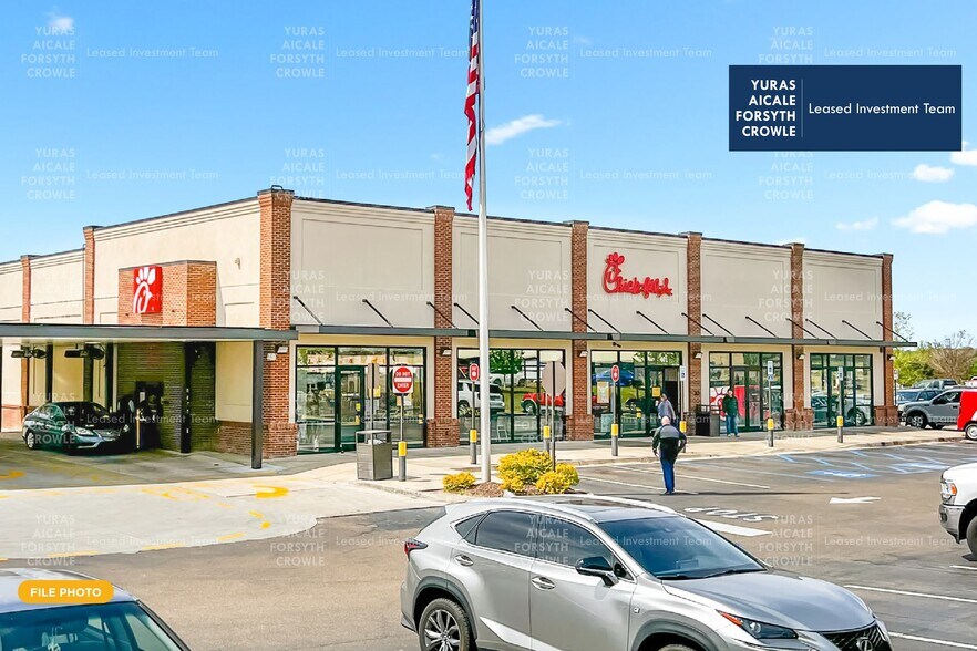 Primary Photo Of 905 E Broad Ave, Rockingham Fast Food For Sale