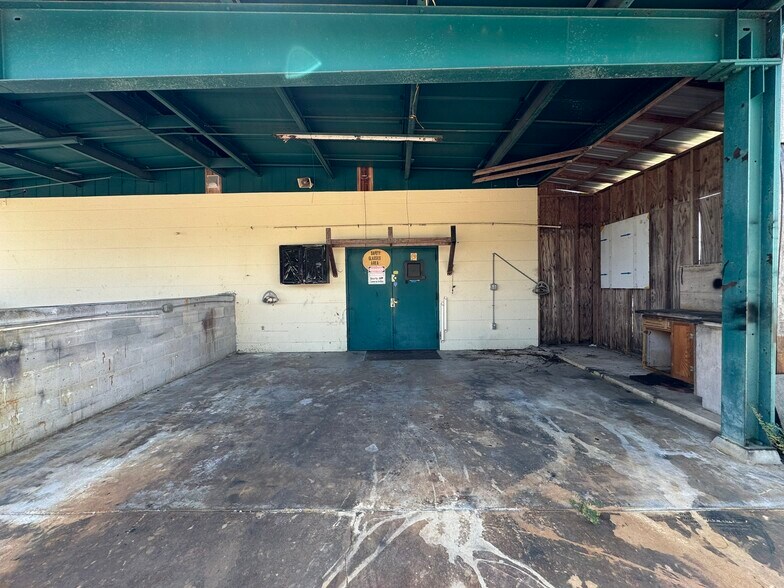 More Photos Of 1010 Us-27 Hwy, Sebring Office For Lease
