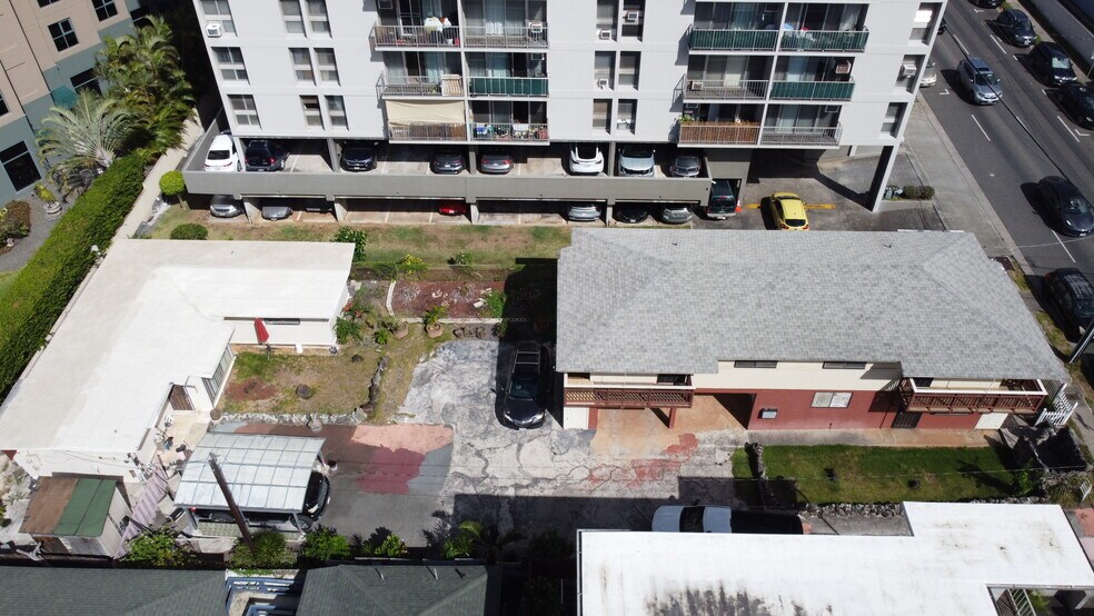 More Photos Of 1077 Kinau St, Honolulu Multifamily For Sale