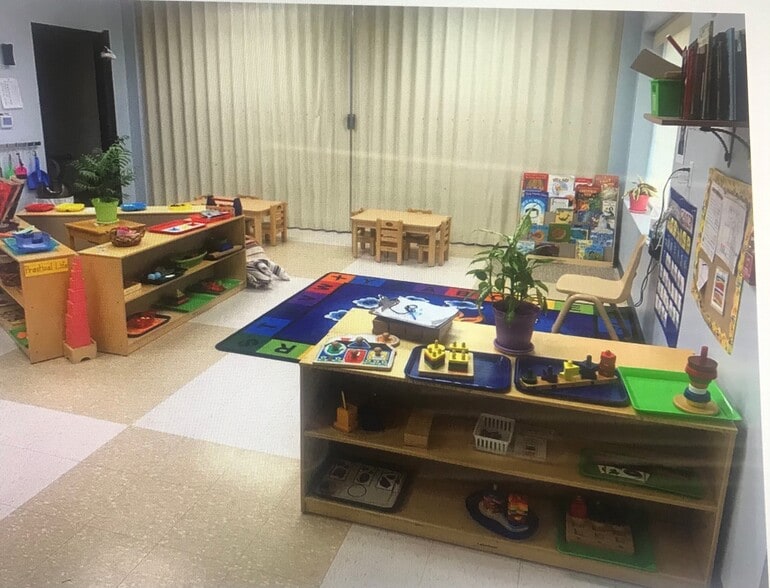 More Photos Of 25200 Richards Rd, Spring Schools For Sale