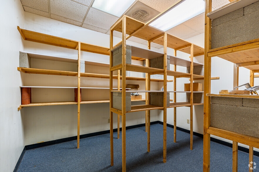 More Photos Of 3630 Sinton Rd, Colorado Springs Office For Sale