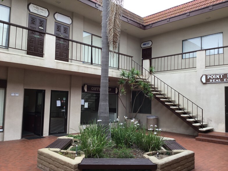 More Photos Of 1050 Rosecrans St, San Diego Office For Lease