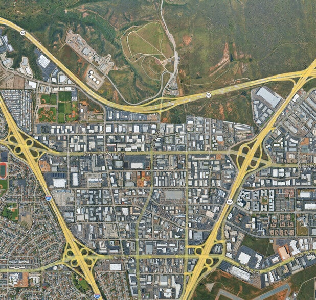 More Photos Of 8285 Buckhorn St, San Diego Warehouse For Sale