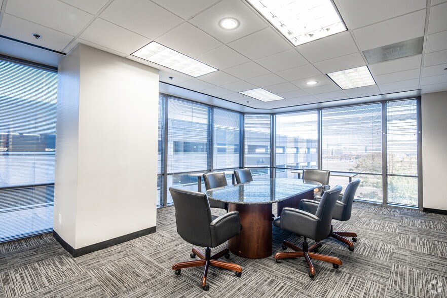 More Photos Of 2435 N Central Expy, Richardson Office For Lease