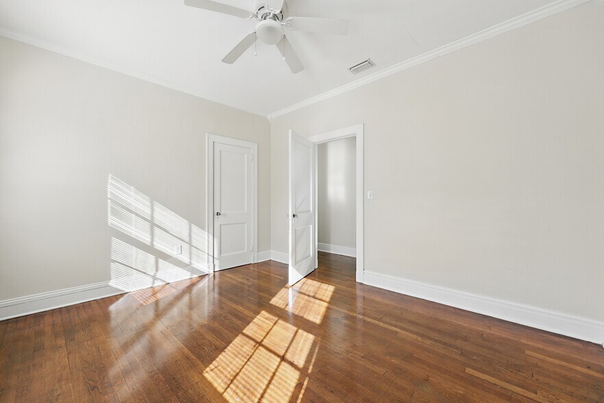 More Photos Of 2321 Riverside Ave, Jacksonville Apartments For Sale