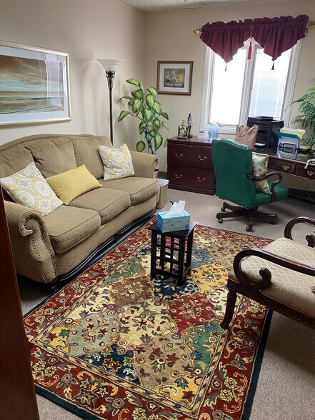 More Photos Of 826 2nd St, Encinitas Office For Lease