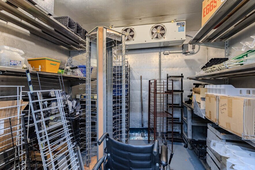 More Photos Of 234 Cedar St, Tigerton Supermarket For Sale