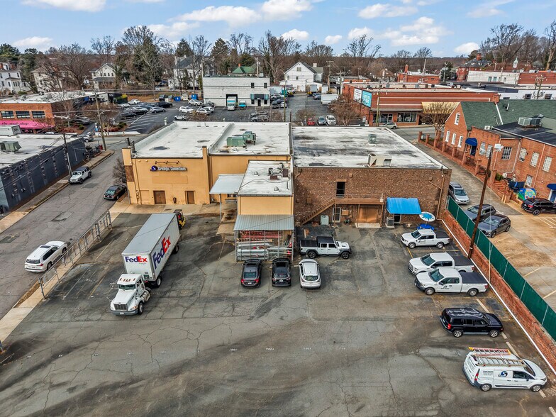 More Photos Of 961 Burke St, Winston-Salem Storefront Retail Office For Sale