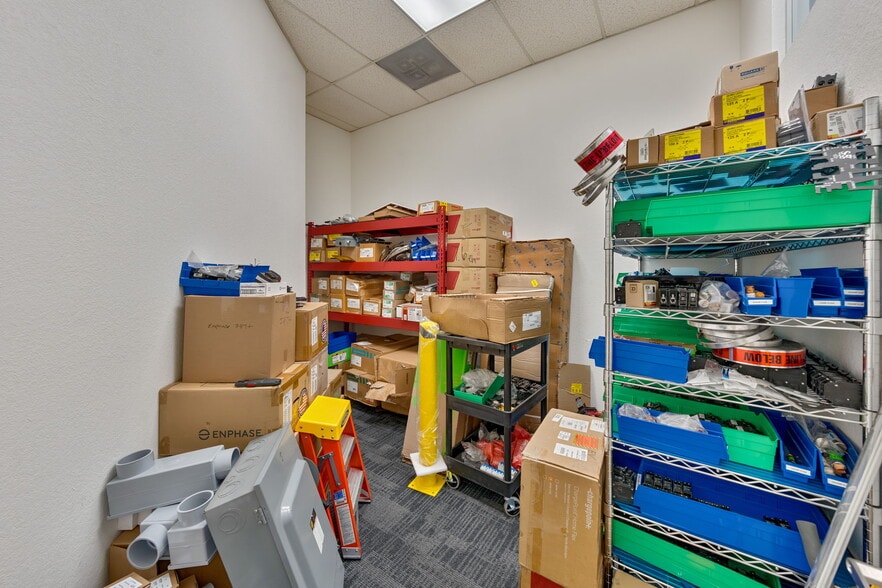 More Photos Of 3298 Monier Cir, Rancho Cordova Warehouse For Sale