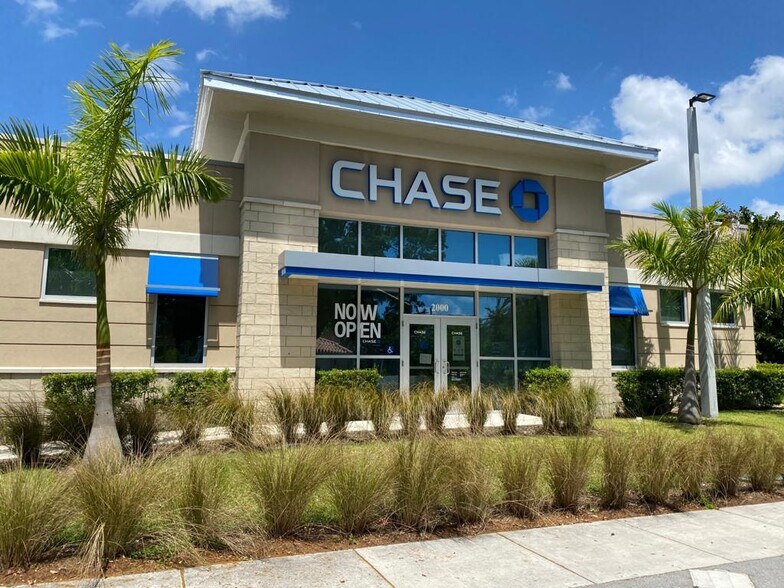 More Photos Of 2000 SW 57th Ave, Miami Bank For Sale