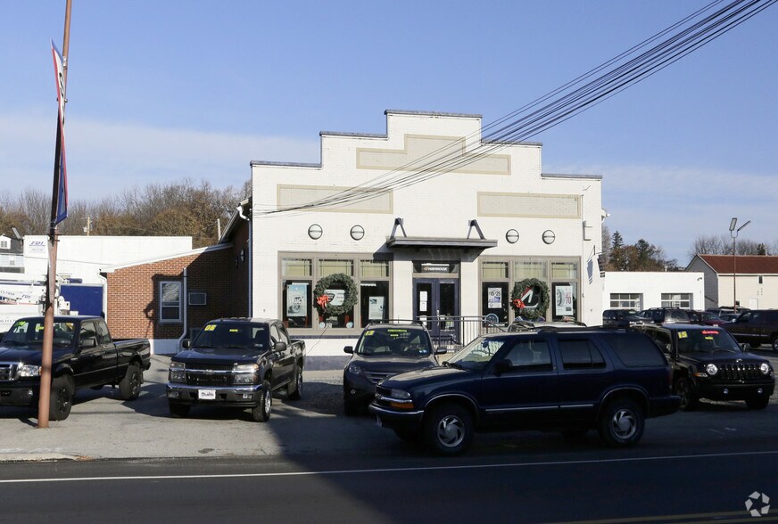 More Photos Of 7831 Main St, Fogelsville General Retail For Sale