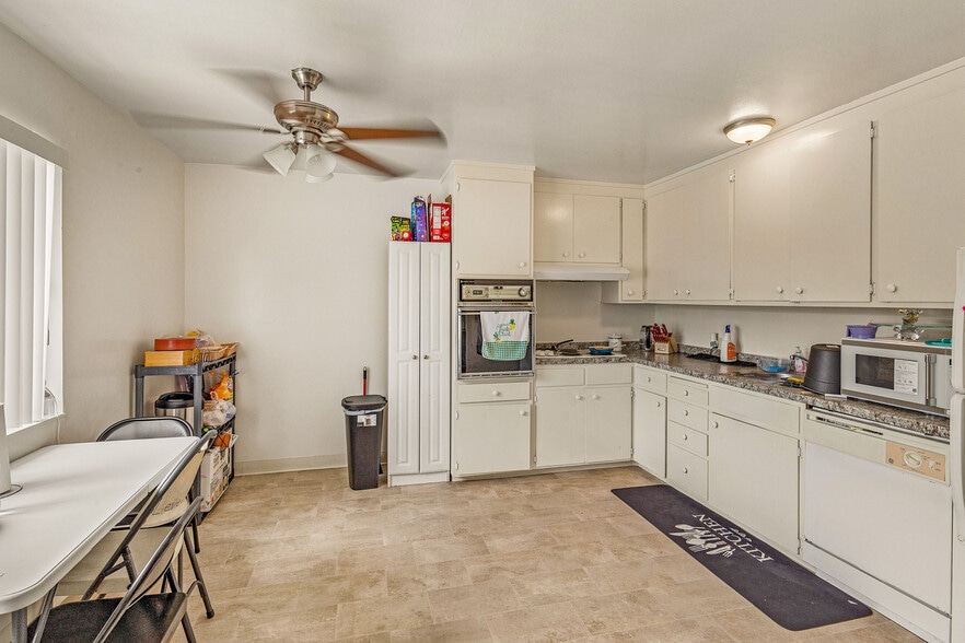 More Photos Of 2388 Karen Dr, Santa Clara Apartments For Sale