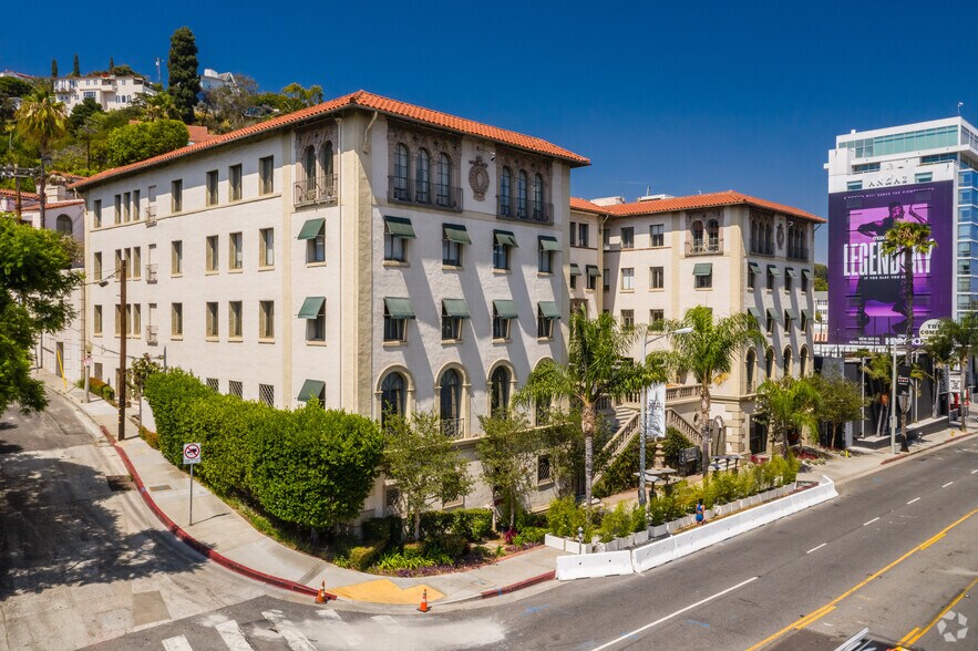 More Photos Of 8439 W Sunset Blvd, West Hollywood Office For Lease