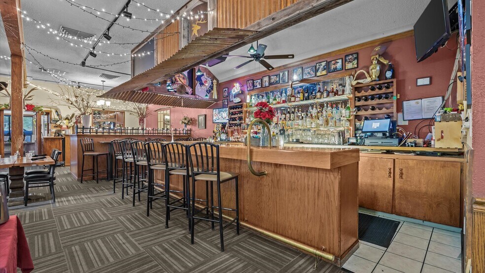 More Photos Of 412 Park Ave, Rifle Restaurant For Sale