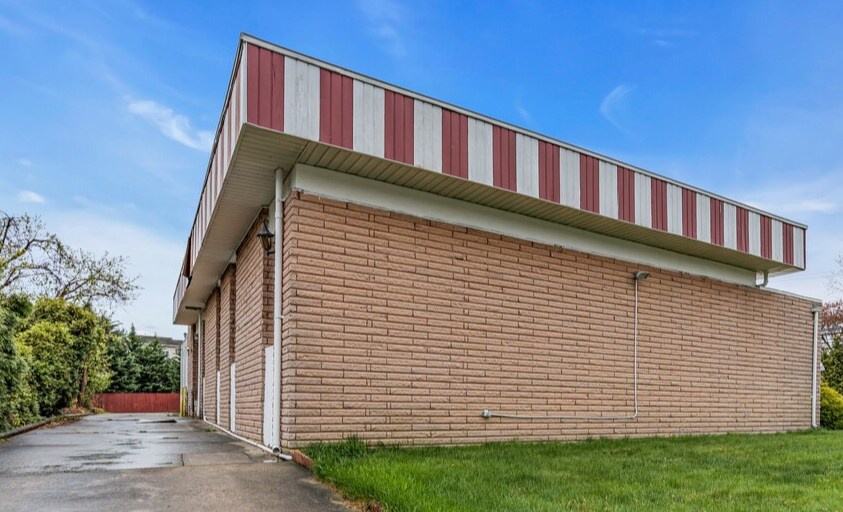Primary Photo Of 242 Neptune Blvd, Neptune Storefront Retail Office For Sale