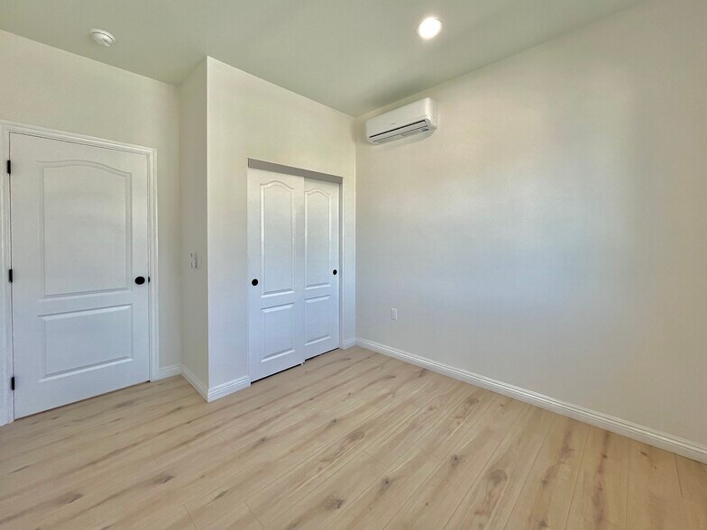 More Photos Of 938 E Sandra Ave, Arcadia Apartments For Sale