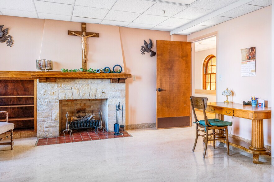 More Photos Of W2658 WI-33, La Crosse Assisted Living For Sale