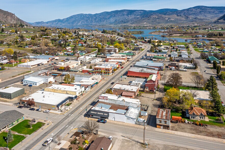 More Photos Of 1307 Main St, Oroville Bar For Sale
