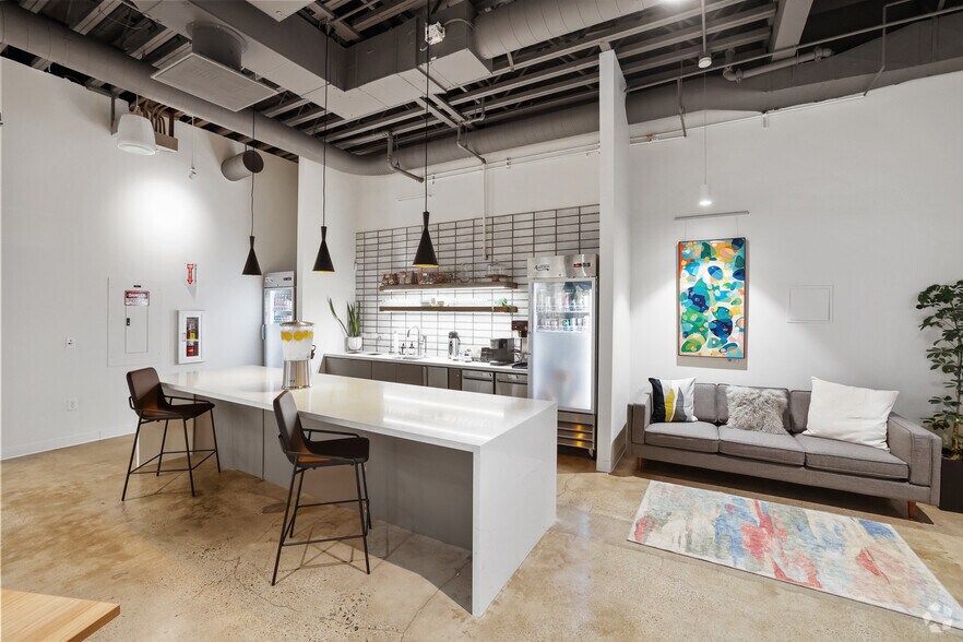 More Photos Of 6200 Village Pky, Dublin Office For Lease