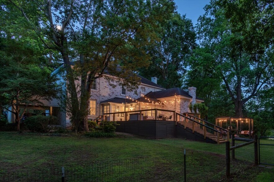 More Photos Of 10654 South Carolina 11, Campobello Lodge Meeting Hall For Sale