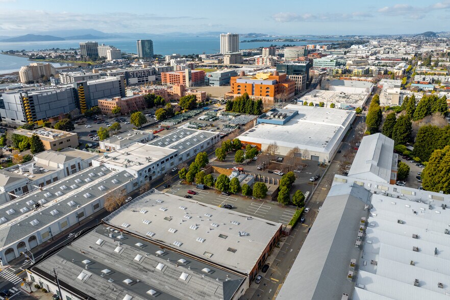 More Photos Of 4512-4514 Hollis St, Emeryville Warehouse For Lease